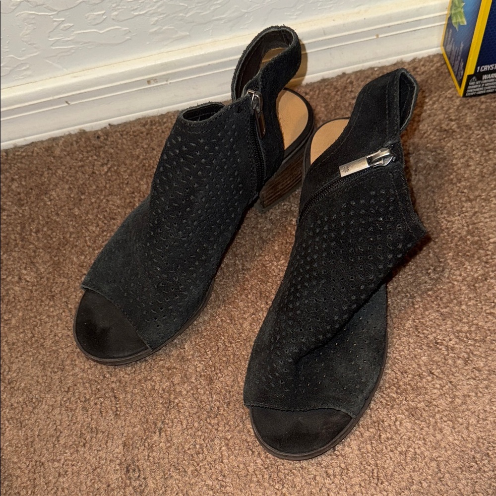 Lucky Beand Black Women's Open-Toe Ankle Boots - Picture 2 of 5